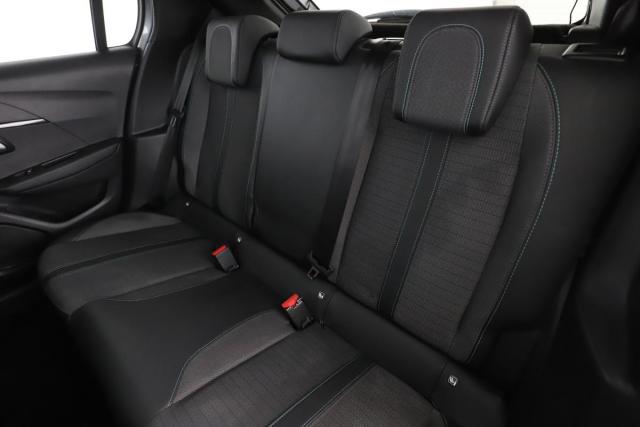 Peugeot 208 image 1