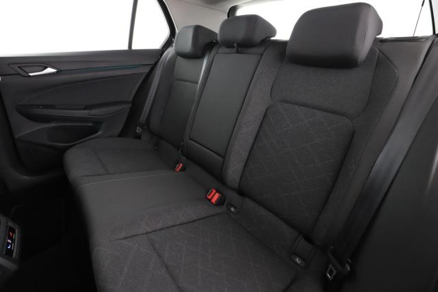 Volkswagen Golf image 5