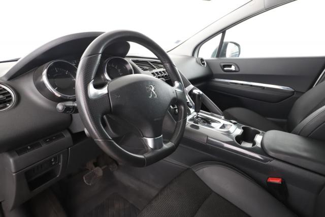 Peugeot 3008 image 2