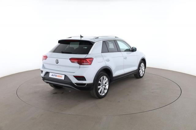 Volkswagen T-Roc image 6