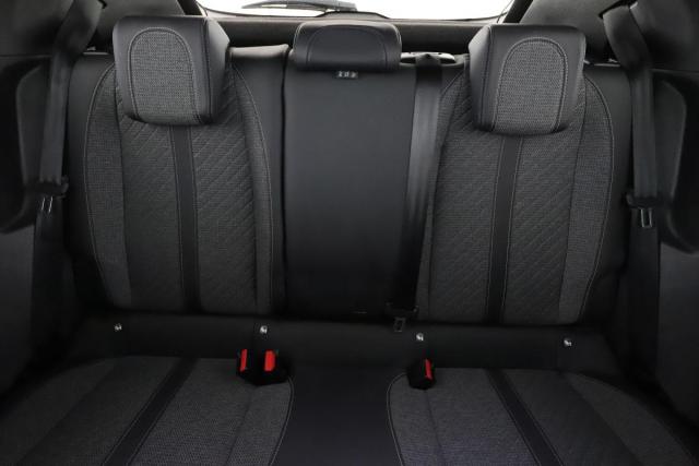 Peugeot 2008 image 5