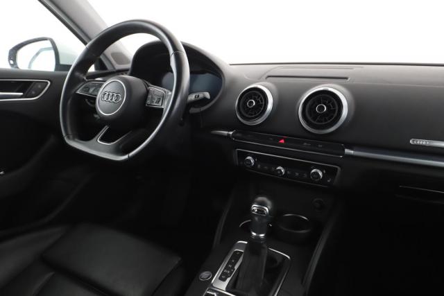Audi A3 Sportback image 9