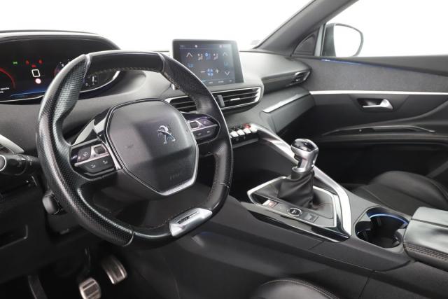 Peugeot 5008 image 7