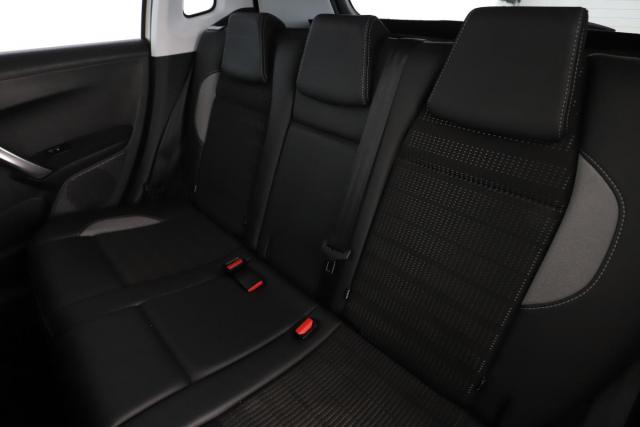 Peugeot 2008 image 9