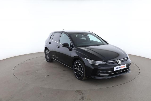Volkswagen Golf image 8