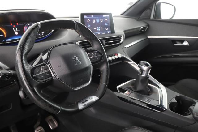 Peugeot 3008 image 1
