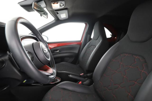 Toyota Aygo X image 8