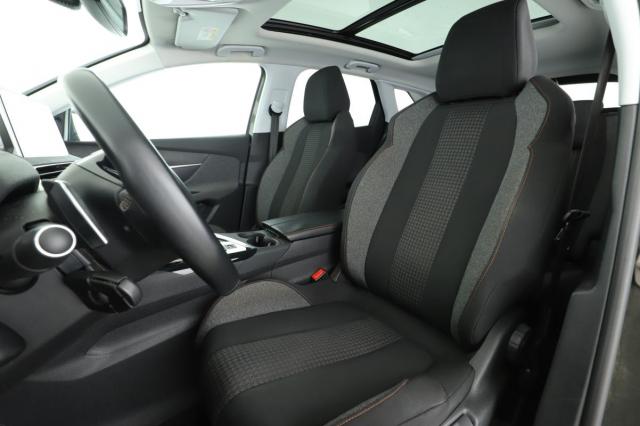 Peugeot 3008 image 9