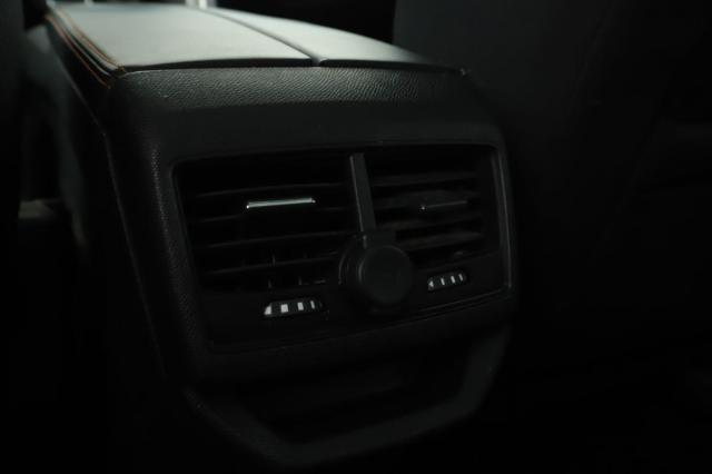 Peugeot 3008 image 3