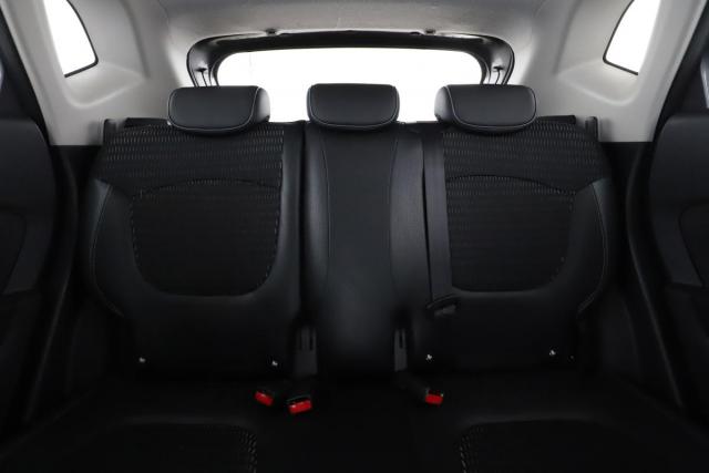 Renault Captur image 2