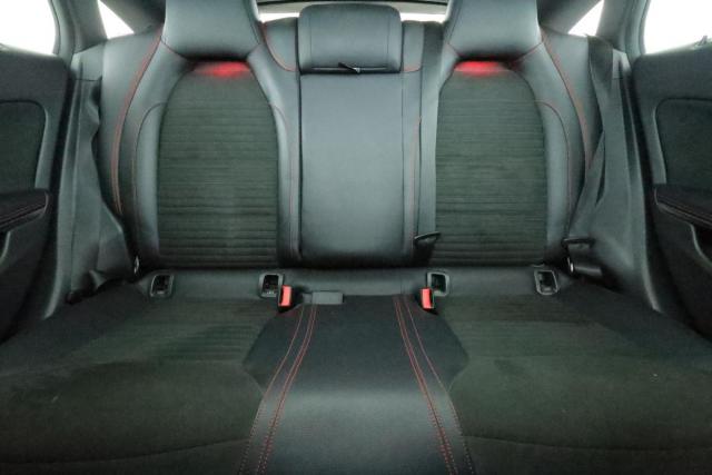 Mercedes Benz Cla Shooting Brake image 6
