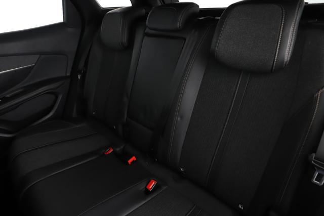 Peugeot 3008 image 9
