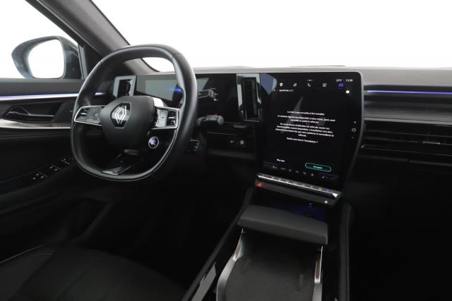 Renault Austral image 2