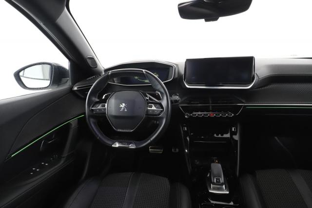 Peugeot 2008 image 7