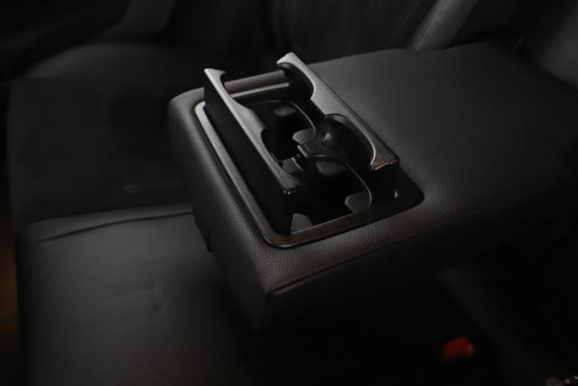 Bmw X6 image 1