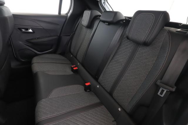 Peugeot 208 image 3