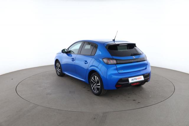 Peugeot 208 image 9