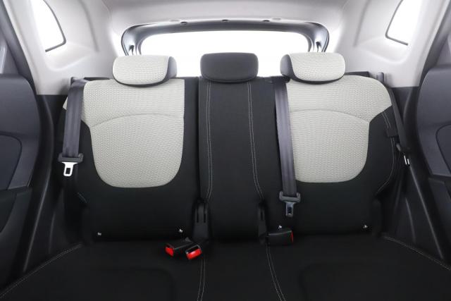 Renault Captur image 9