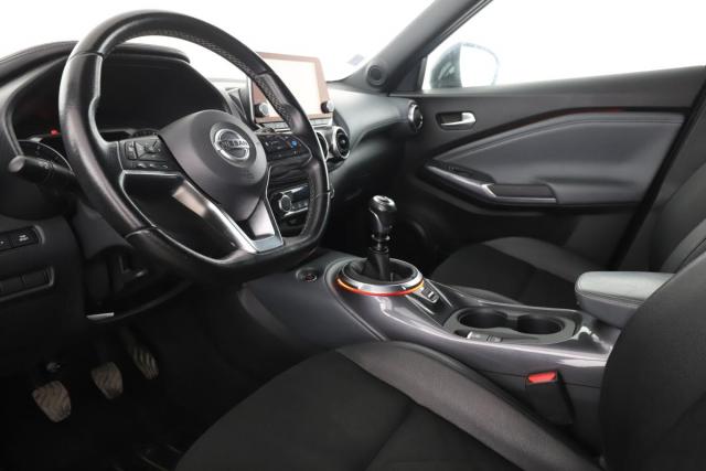 Nissan Juke image 9