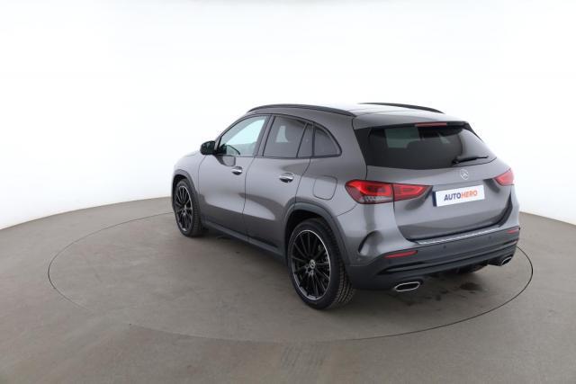 Mercedes Benz Gla image 1