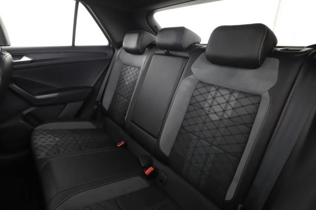 Volkswagen T-Roc image 4