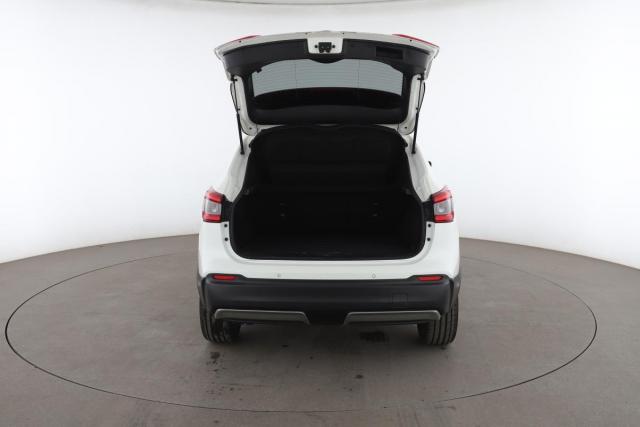 Nissan Qashqai image 1