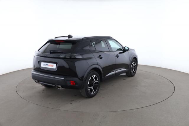 Peugeot 2008 image 3