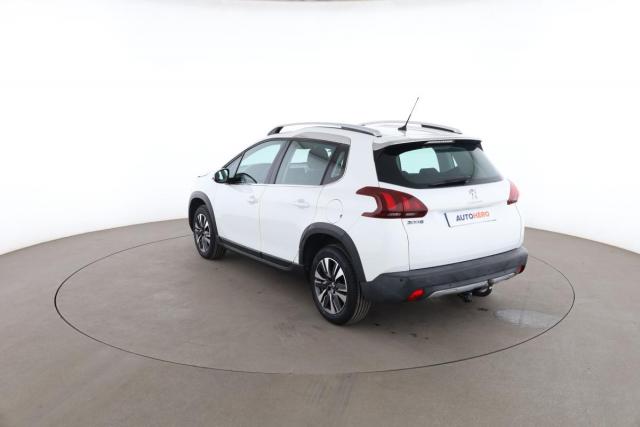Peugeot 2008 image 6