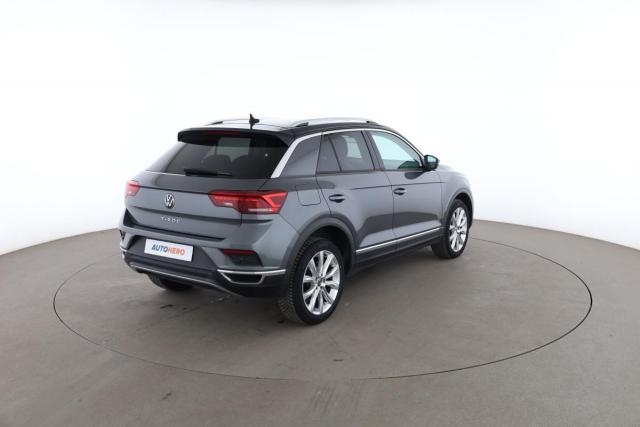 Volkswagen T-Roc image 2