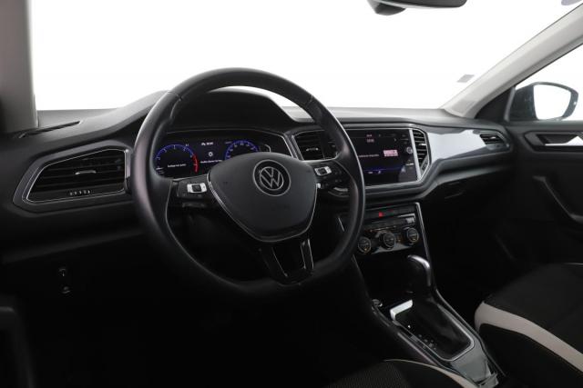 Volkswagen T-Roc image 6