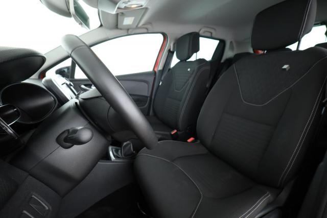 Renault Clio image 9