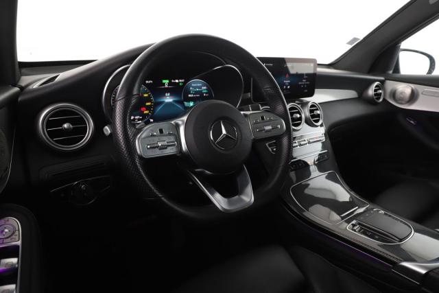 Mercedes Benz Glc image 9