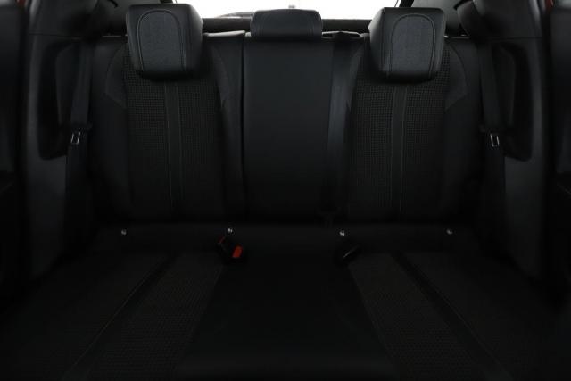 Peugeot 2008 image 4