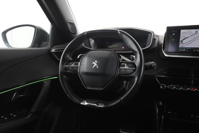 Peugeot 2008 image 1