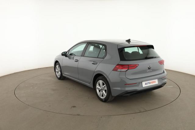 Volkswagen Golf image 1