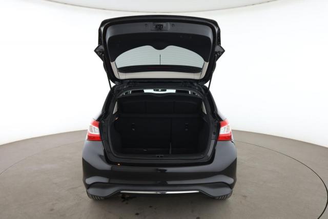 Nissan Pulsar image 2