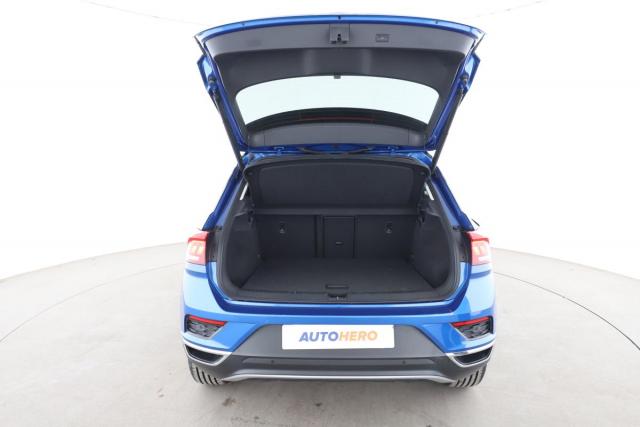 Volkswagen T-Roc image 2