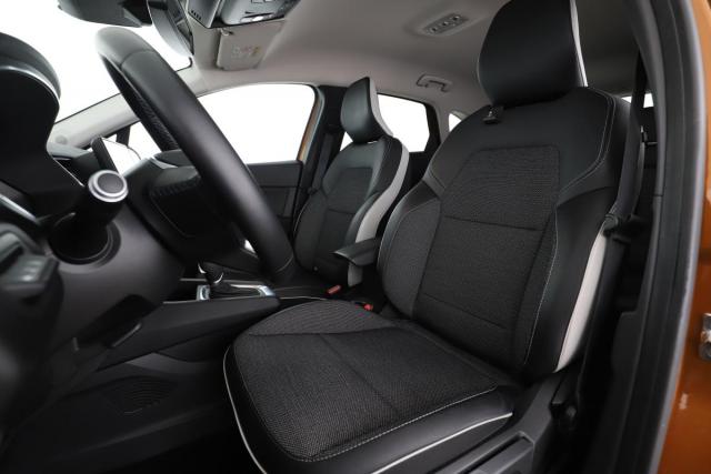 Renault Captur image 8