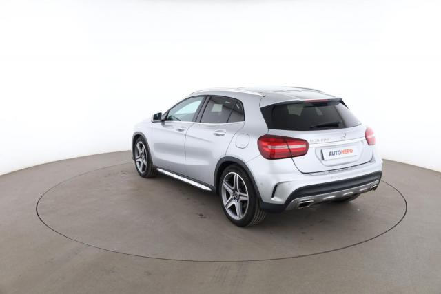 Mercedes Benz Gla image 4