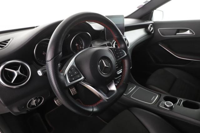 Mercedes Benz Gla image 6