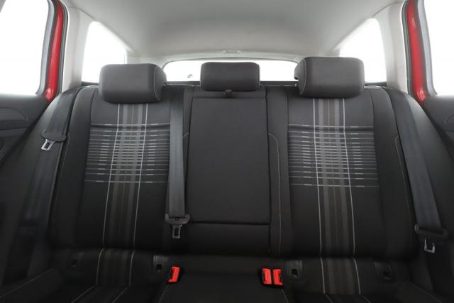 Volkswagen Golf Sw image 1