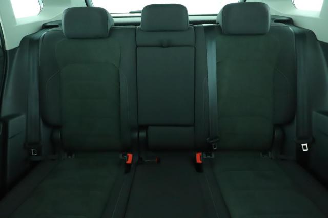 Volkswagen Tiguan image 2