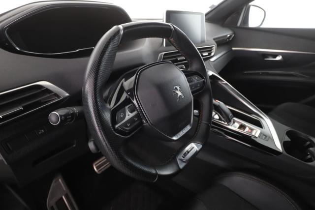 Peugeot 3008 image 3