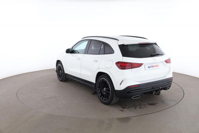 Mercedes Benz Gla image 6