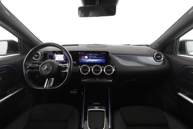 Mercedes Benz Gla image 3
