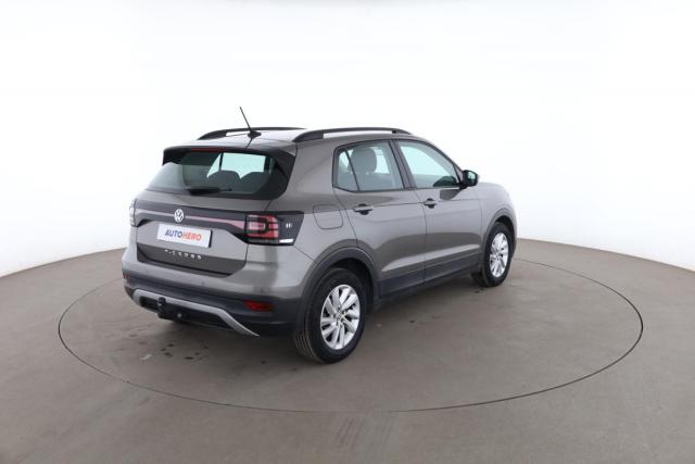 Volkswagen T-Cross image 6