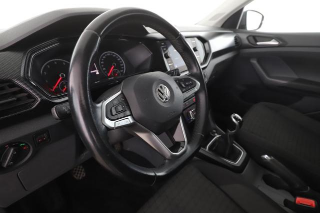 Volkswagen T-Cross image 5