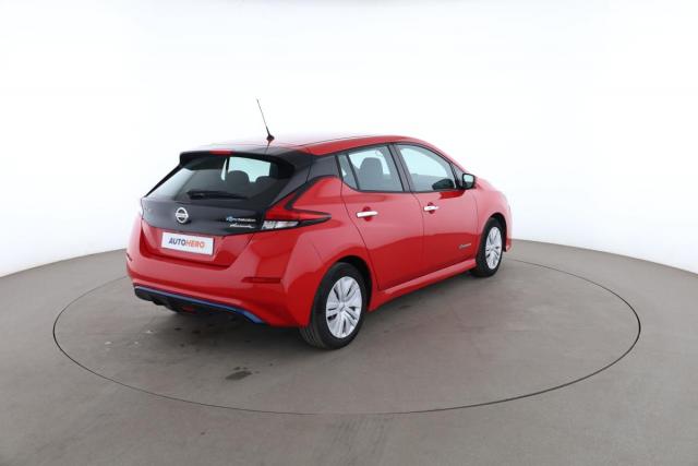 Nissan Leaf image 1