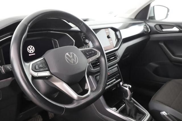 Volkswagen T-Cross image 9