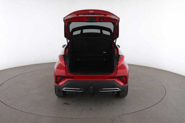 Toyota C-Hr image 1
